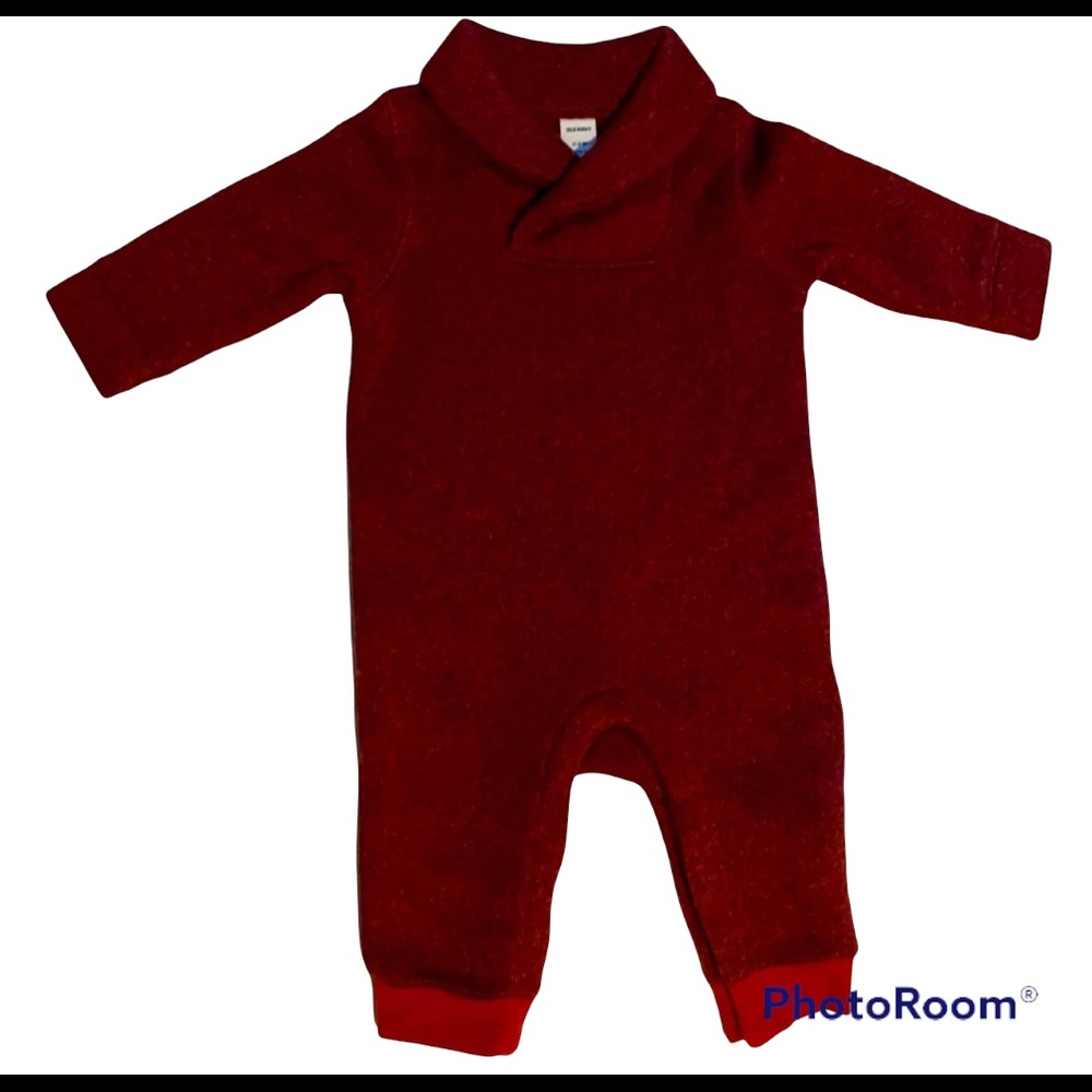 Old Navy 3 to 6 months one piece outfit NWOT